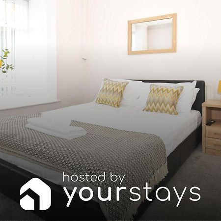 كرو Wistaston House By Yourstays 5 Double Bedrooms And 2 Bathrooms, Great For Groups! Book Now! المظهر الخارجي الصورة